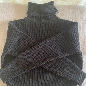 Forever 21 | Black Turtle Neck | S